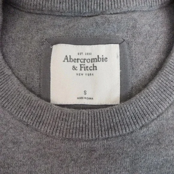 Abercrombie Cropped Sweater Size Small Top Gray - Picture 4 of 4